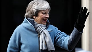 Brexit: Η πρωθυπουργός Μέι θα ζητήσει από την ΕΕ μικρή αναβολή