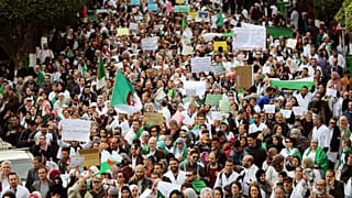 رئیس ستاد کل ارتش الجزایر: تظاهرات بر ضد بوتفلیقه با «اهداف ناب» همراه است