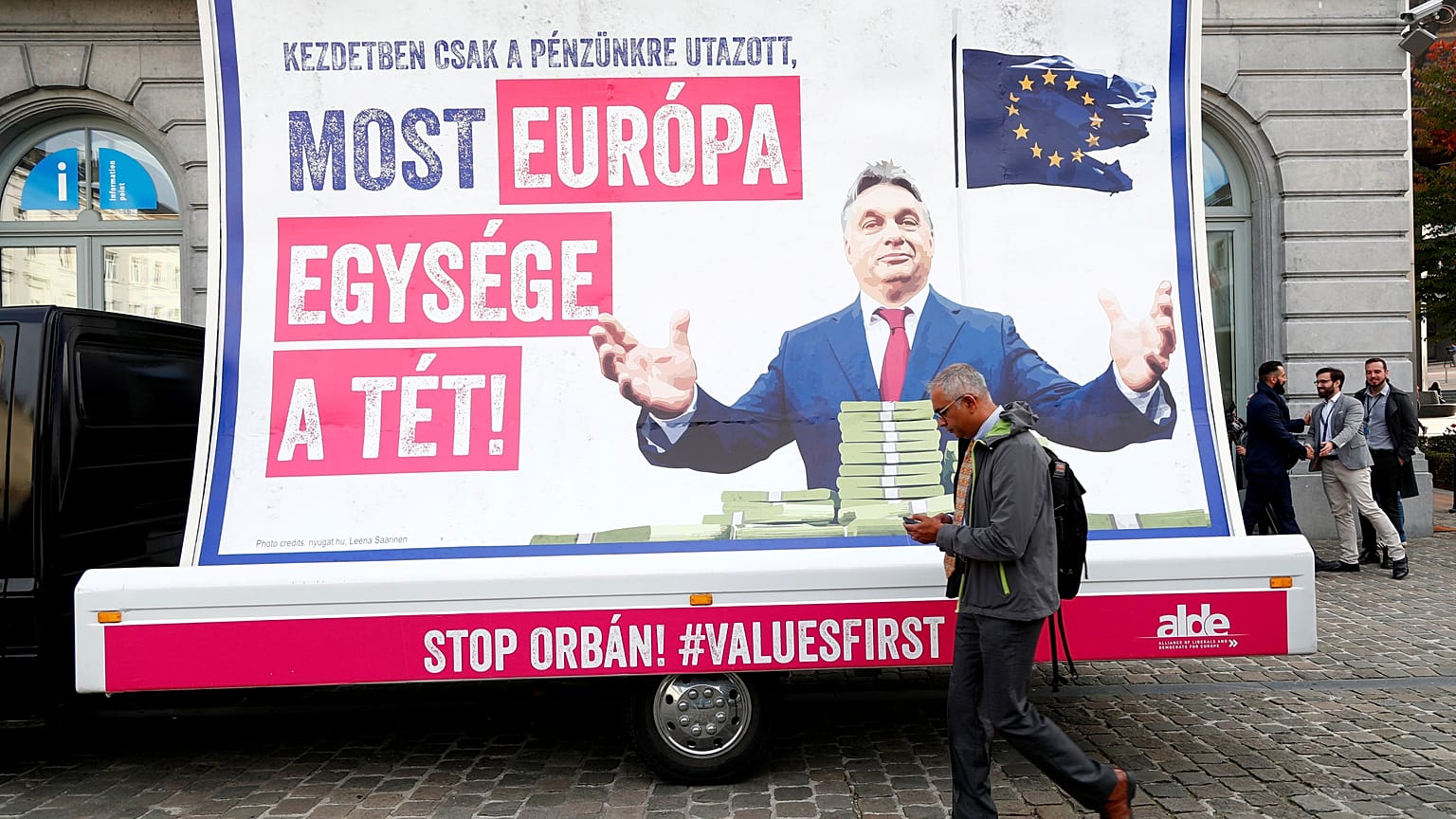 Orbans Fidesz vorläufig aus der EVP ausgeschlossen