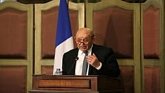 وزير الخارجية الفرنسي جان إيف لو دريان