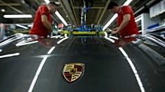 Hárommillió forintos prémiumot adott a Porsche minden dolgozójának