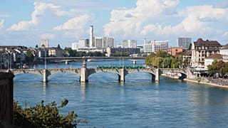 Schock und Trauer in Basel: Schulkind (7) auf dem Heimweg erstochen