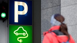 Amnistía Internacional: baterías de coches eléctricos dañan el medio ambiente