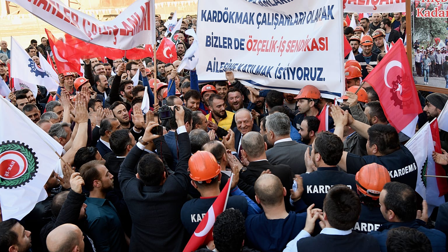 Dövizdeki yükselişe rağmen Türkiye'de asgari ücret Euro bazında 10 yılda yüzde 36 arttı
