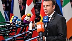 Macron szerint semmi sem változott a Fidesz felfüggesztésével