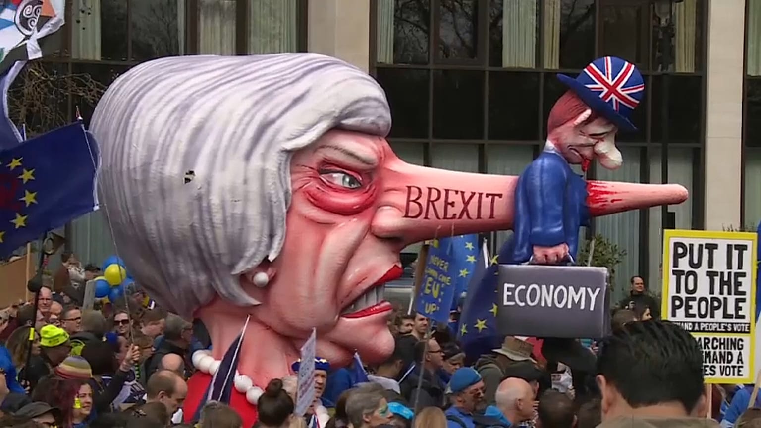 Theresa May : son poste contre un accord de Brexit ?