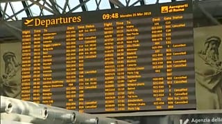 Alitalia отменила около 100 рейсов