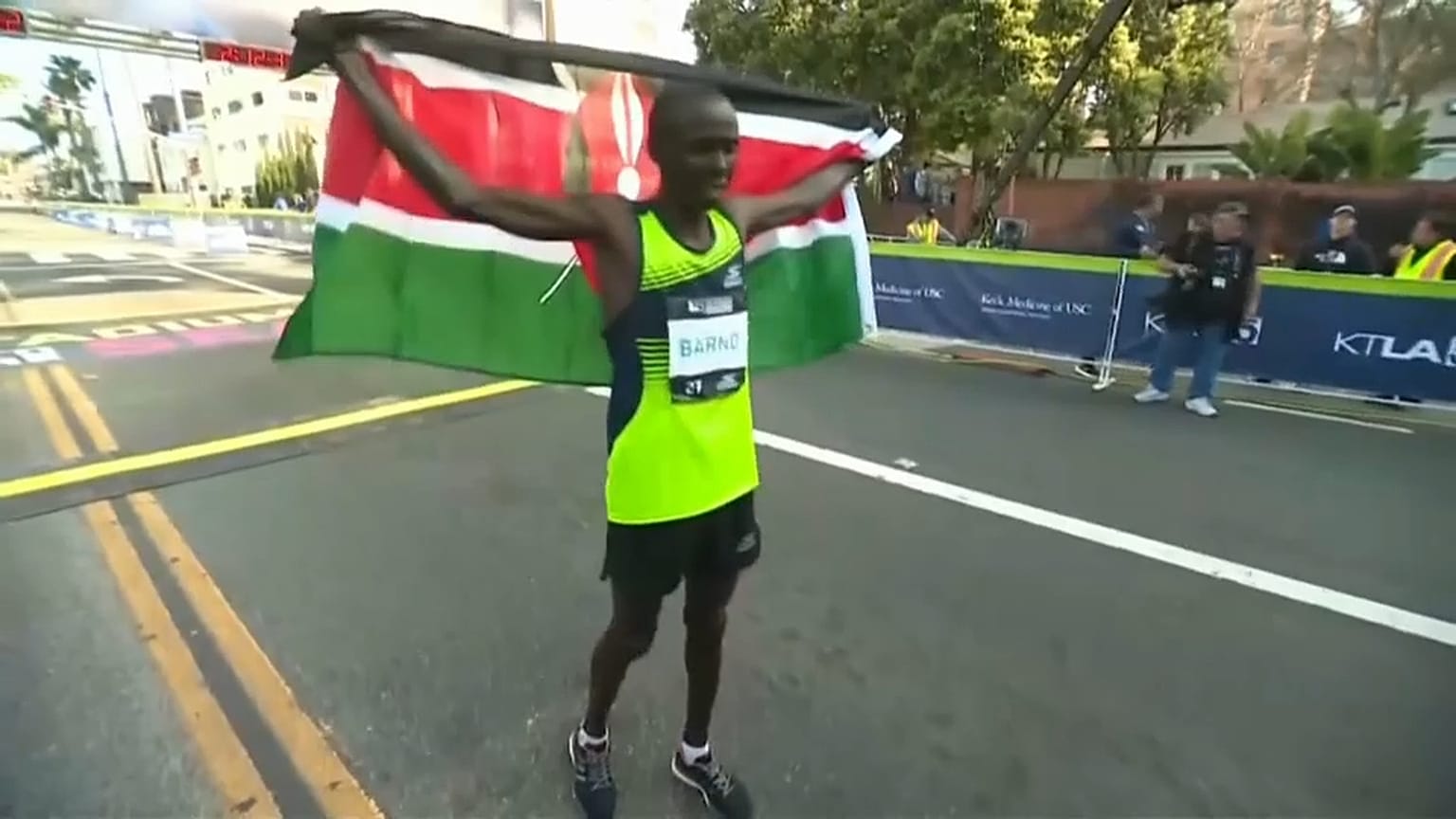 Elisha Barno gana la Maratón de Los Ángeles y Askale Merachi bate el récord de la prueba femenina