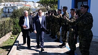 Tsipras' Hubschrauber wird von türkischen Kampfjets bedrängt