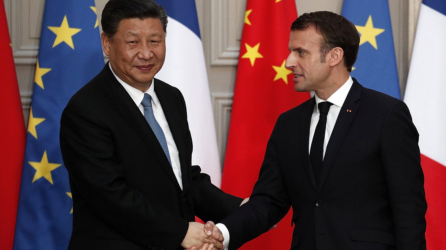 Presidente chinês assina acordos comerciais com Macron 