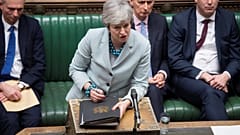 İngiltere'de Brexit krizi: 3 bakan daha istifa etti