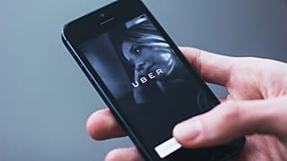 "أوبر" تشتري "كريم" في أكبر صفقة رقمية في الشرق الأوسط