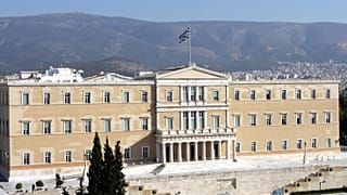 Βουλή: «Ναι» από την επιτροπή για το συνοριακό πέρασμα στους Προμάχους