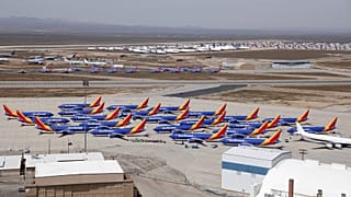 Boeing 737 MAX совершил экстренную посадку в США