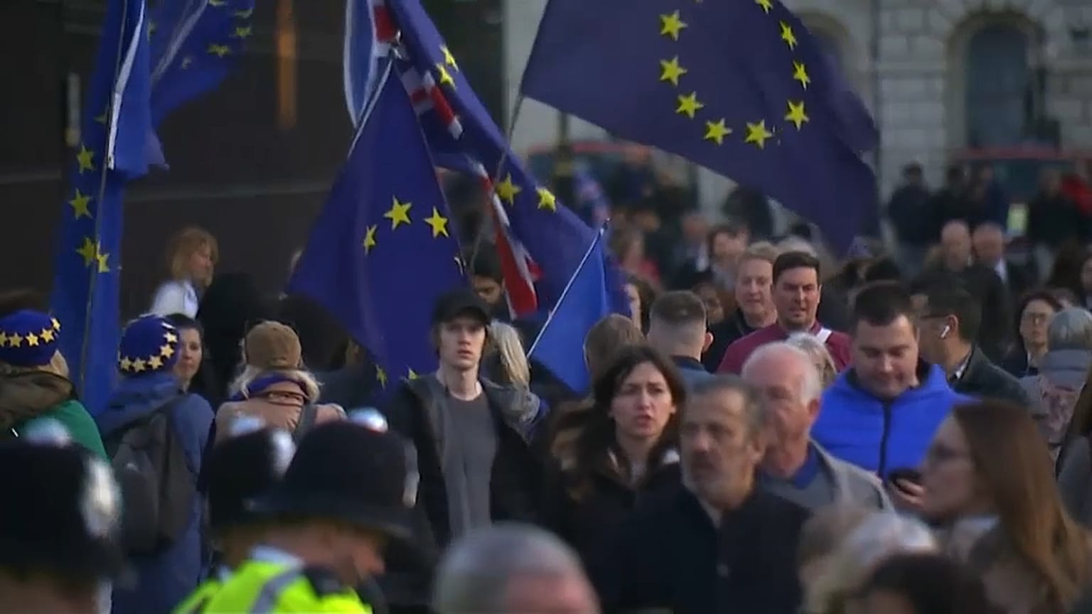 Reicht Mays Rücktrittsangebot aus, um Brexit-Deal durchzukriegen?