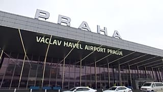 Terrorgyanúval fogtak el két férfit Prágában