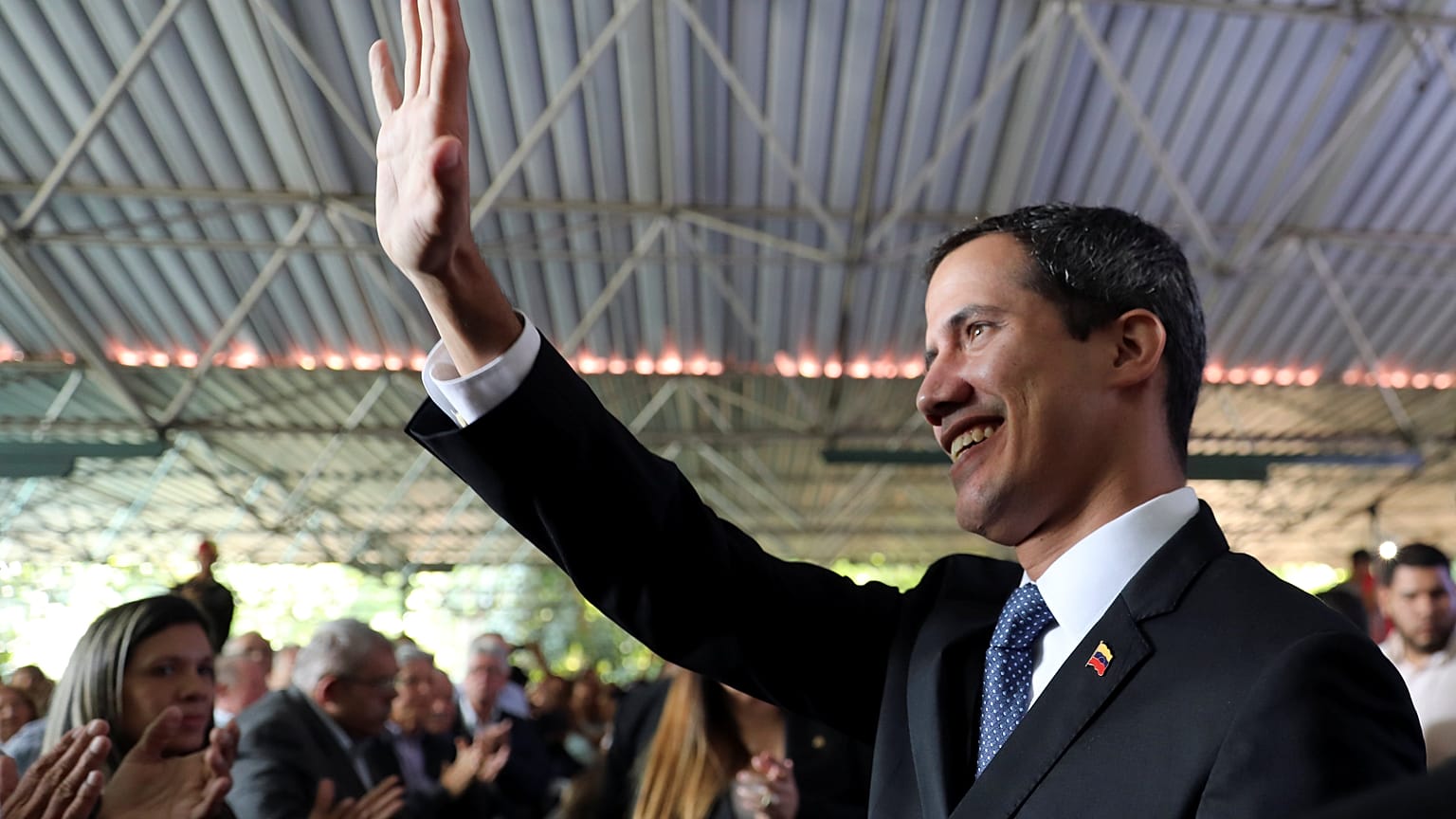 Oppositionschef Guaidó für 15 Jahre für politische Ämter gesperrt 