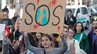 "Friday for Future" climate action protest in Paris, March 2019