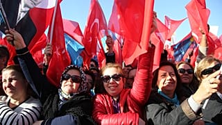 CHP ve İYİ Parti Manisa'da ortak miting düzenledi