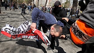 7 detenidos en los disturbios antifascistas contra un acto de Vox