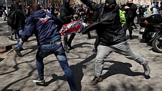 Βαρκελώνη: Επεισόδια λόγω συγκέντρωσης του Vox