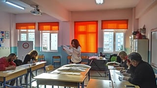 Şişli'de ilk sonuçlara göre Sarıgül geride kaldı, CHP adayı Muammer Keskin önde