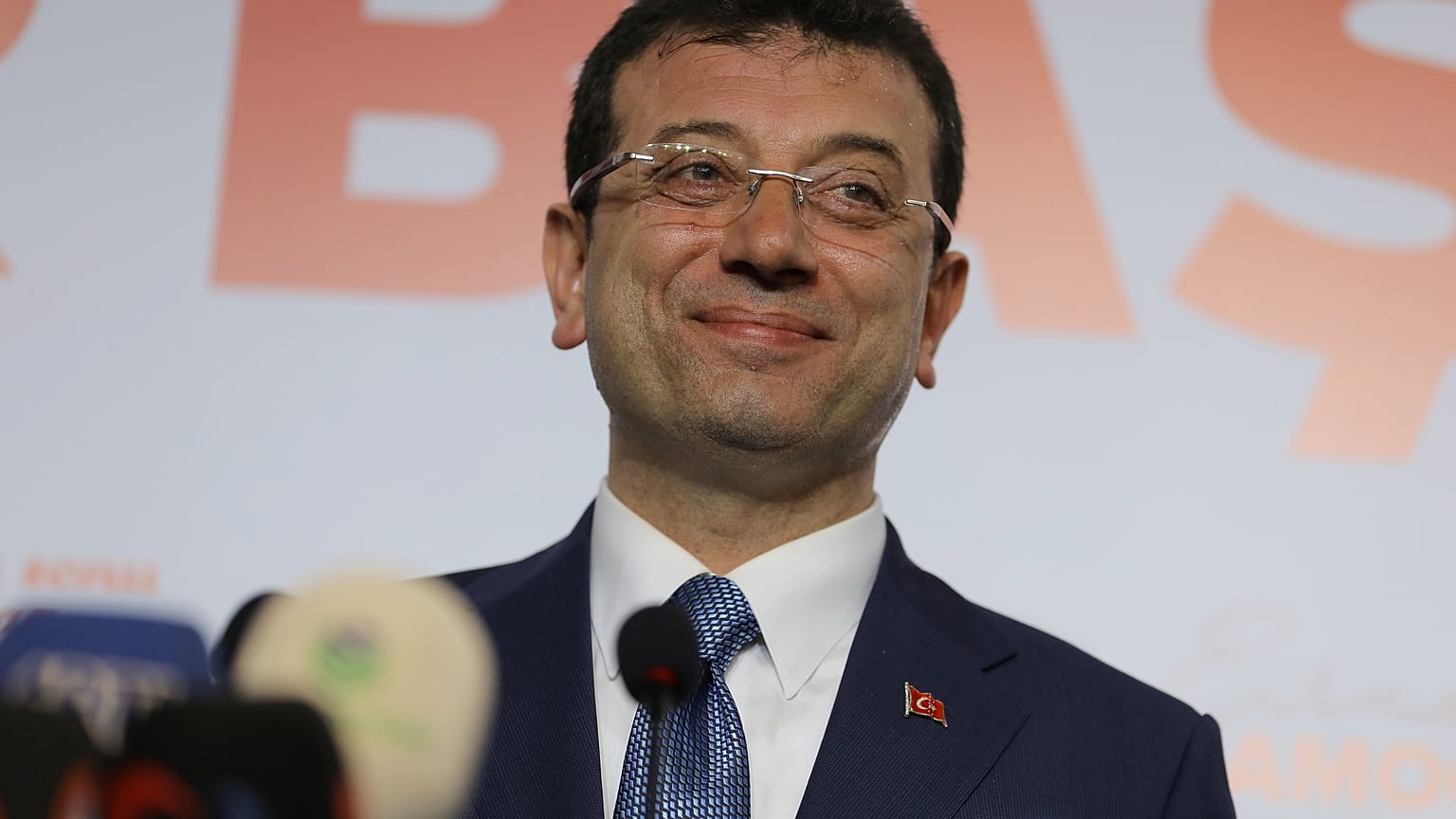 İmamoğlu euronews'e konuştu: İBB'ye kişisel mülk gibi davranmaları hoş değil, her dönemin sonu var