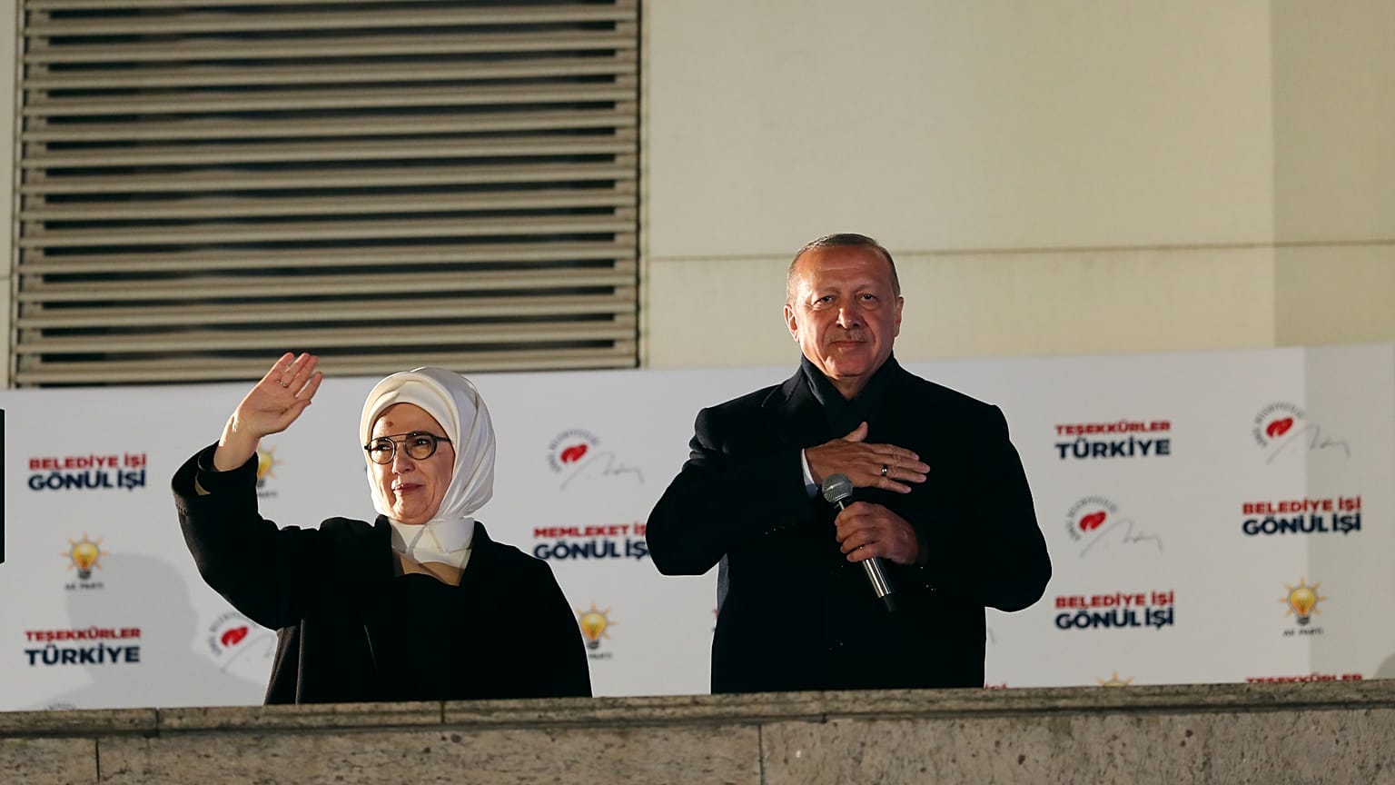 Erdoğan'ın geleneksel balkon konuşmasından öne çıkan 3 başlık 