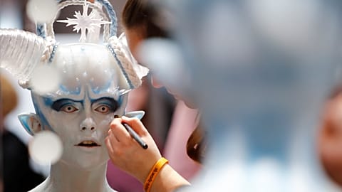 Apprentice makeup artists compete for prize in Germany