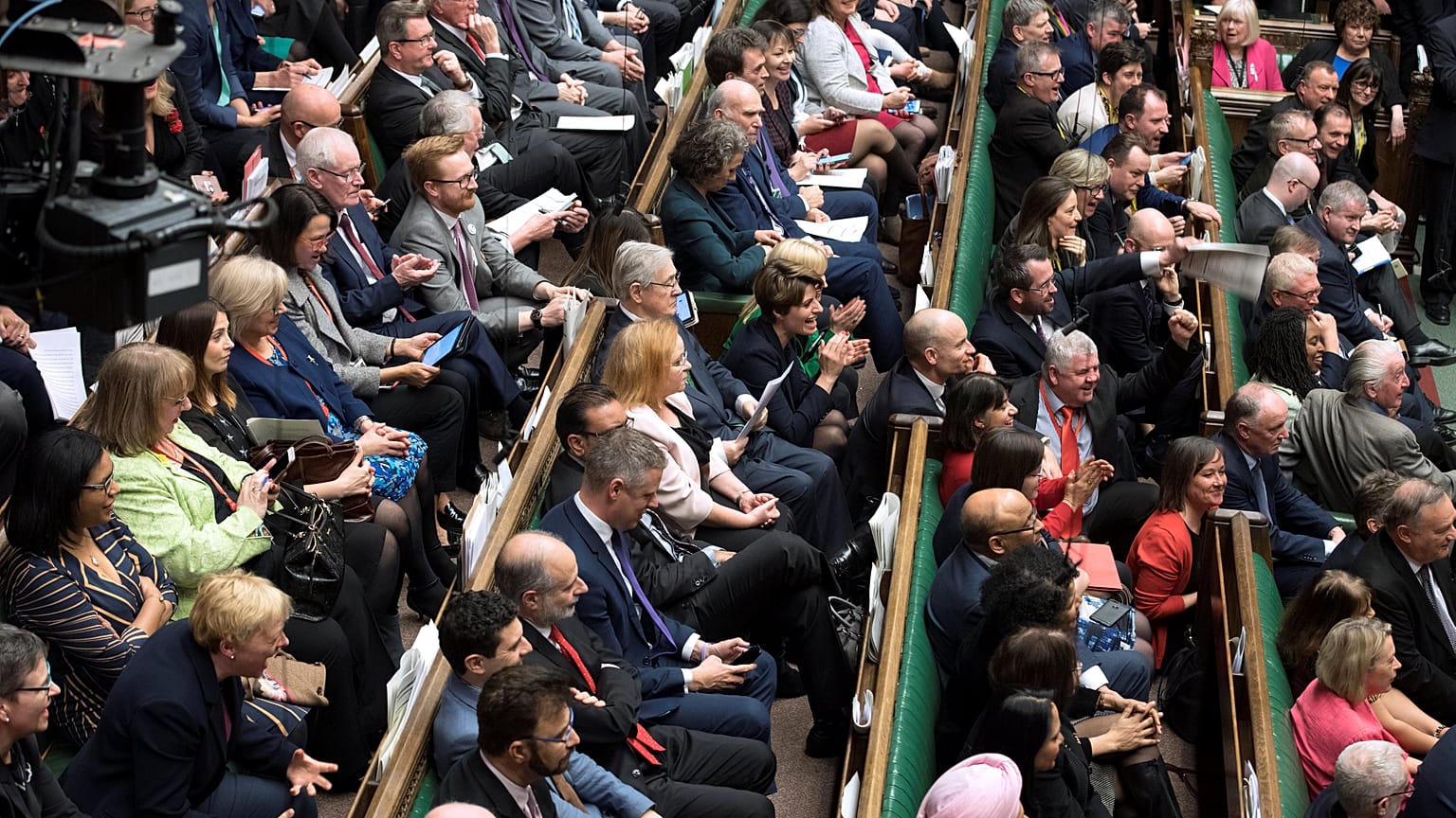 Brexit deadlock continues as MPs fail to back any alternative option