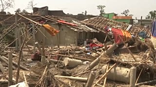 Tempestade mortal no Nepal