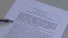 بعد نسبة نجاح 100% في مادة القانون جامعة تكتشف أنها قدمت الإجابة النموذجية مع ورقة الأسئلة 
