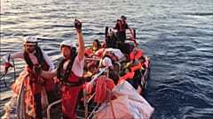 Nyílt levélben kéri 250 civil szervezet Angela Merkelt, hogy változtasson menekültpolitikáján