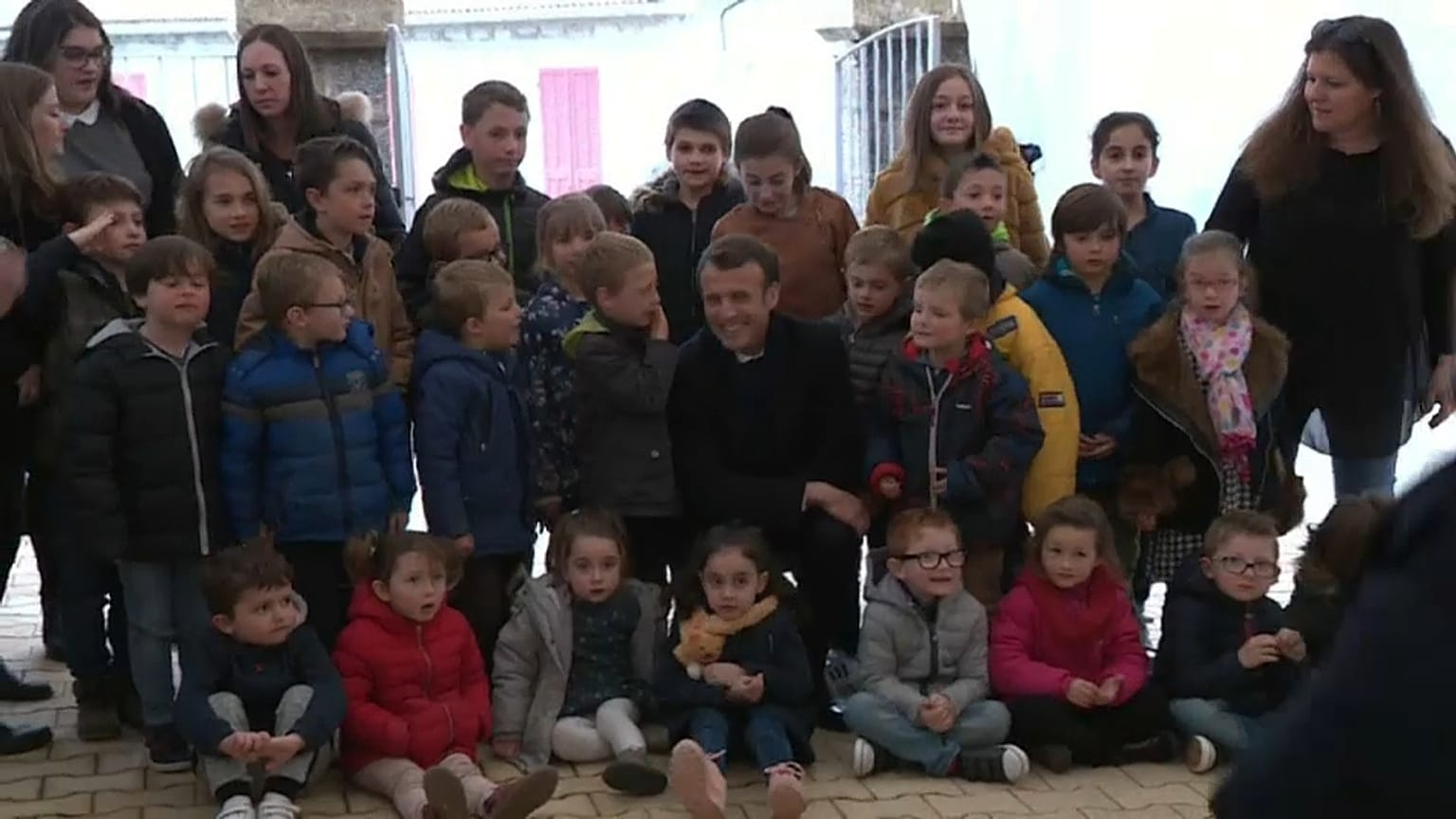 Grand débat : Macron en Corse pour la dernière étape