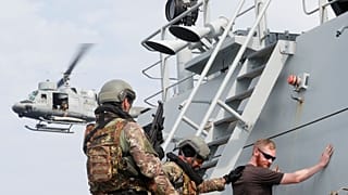 НАТО между Россией и США