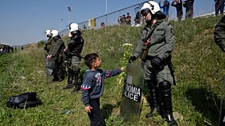 Frontex vai ter 10 mil efetivos europeus