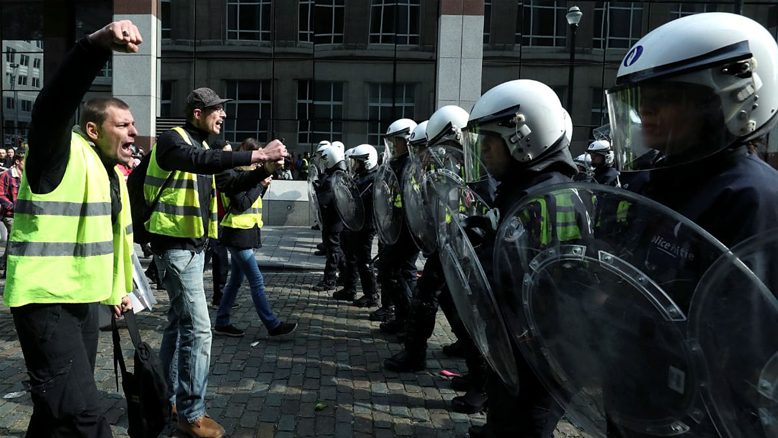 رد قانون «ضدخرابکاری» توسط شورای قانون اساسی فرانسه؛ شکستی برای امانوئل ماکرون
