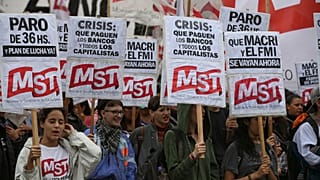 Movilización en Argentina contra la política de Macri