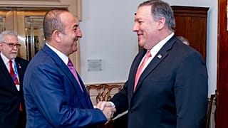 ΗΠΑ και Τουρκία «εκτοξεύουν S-400 και F-35»