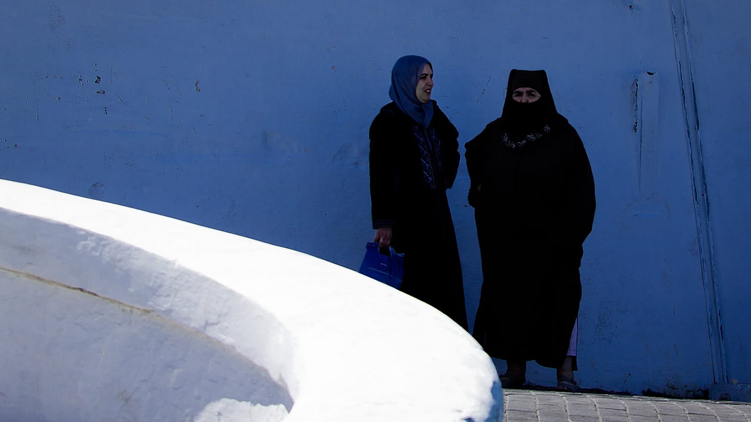 امرأتان في المغرب 