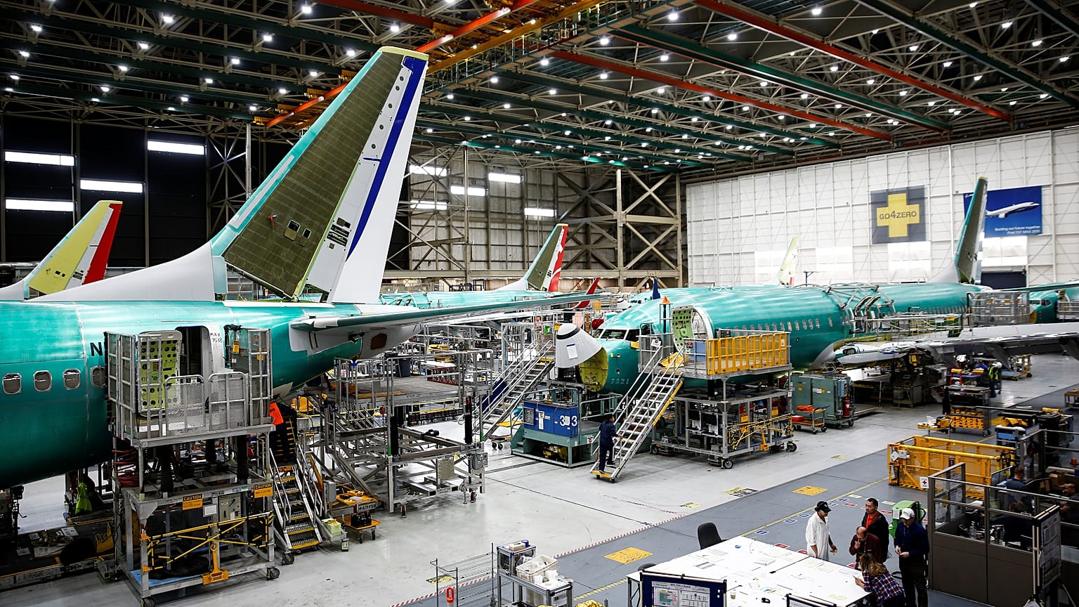 Boeing uçuşu yasaklanan 737 MAX üretimini yüzde 20 azaltıyor