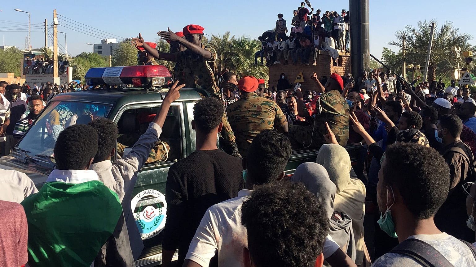 معترضان دولت سودان خواستار مداخله ارتش شدند