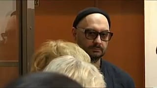 Der russische Regisseur Serebrennikow ist aus dem Hausarrest entlassen worden