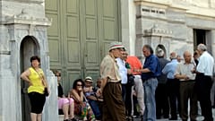 Νωρίτερα οι συντάξεις λόγω Πάσχα