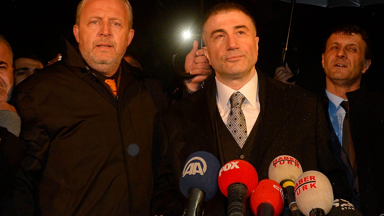 Sedat Peker: Devlet sokağa çıkın derse çıkarız, Türkiye'yi Venezuela'ya çevirmek istiyorlar