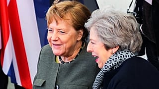 Uniós roadshow-n Theresa May