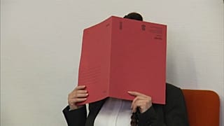 Bíróság előtt az anya, ötéves lánya szomjan halt