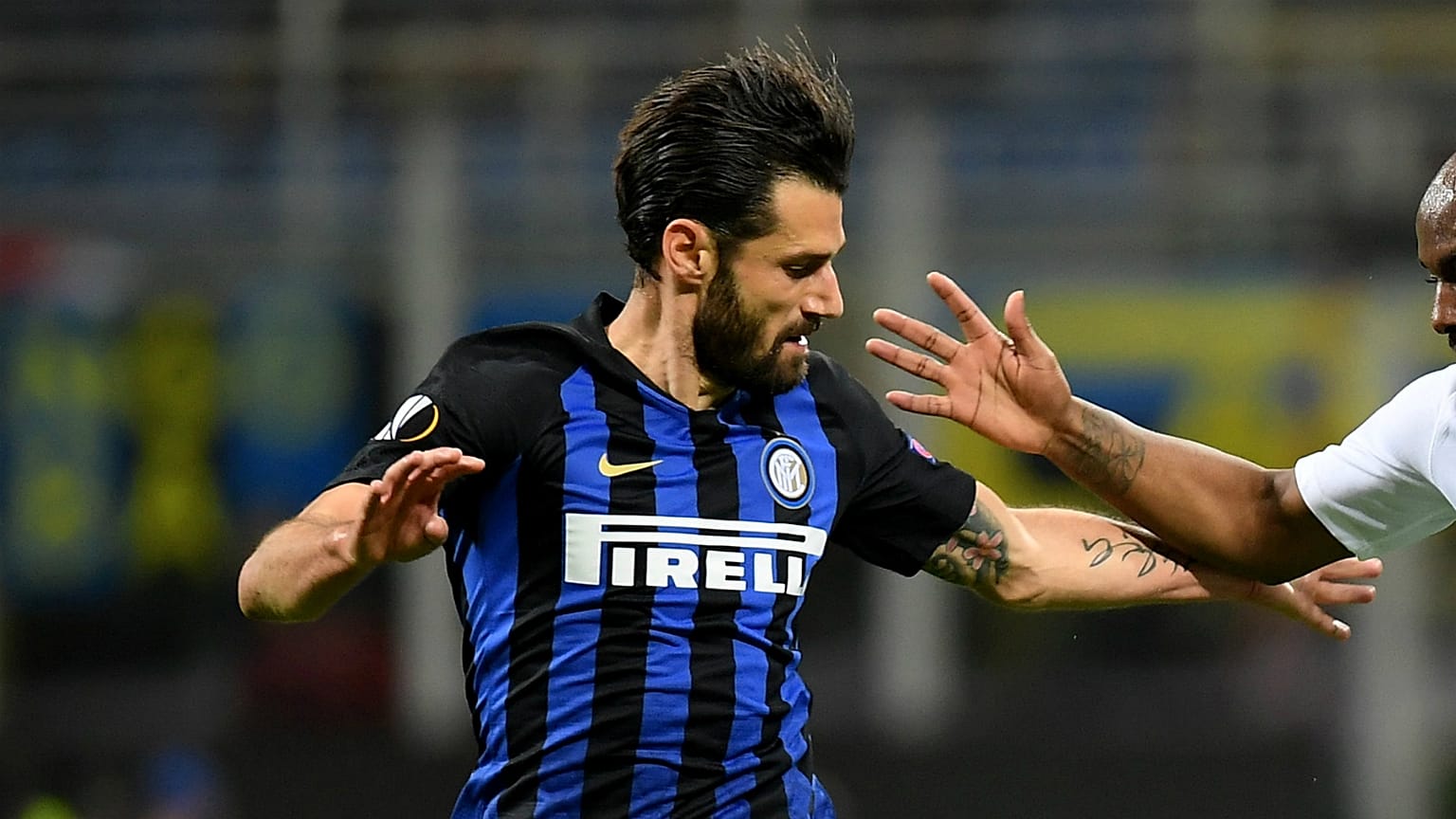Antonio Candreva: Football star pays girl's school lunch fees after tuna-and-crackers meal