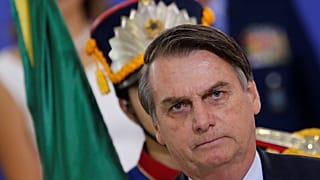 Bolsonaro: 100 dias de turbulência e perda de popularidade