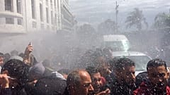 قائد الجيش الجزائري يقول إن الجيش سيبذل قصارى جهده لضمان السلام للشعب الجزائري